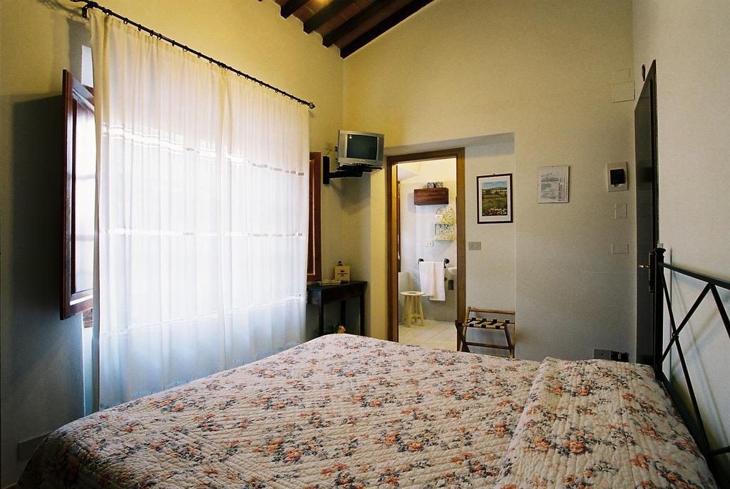Camere Zimmer Rooms San Francesco Buti Ngoại thất bức ảnh