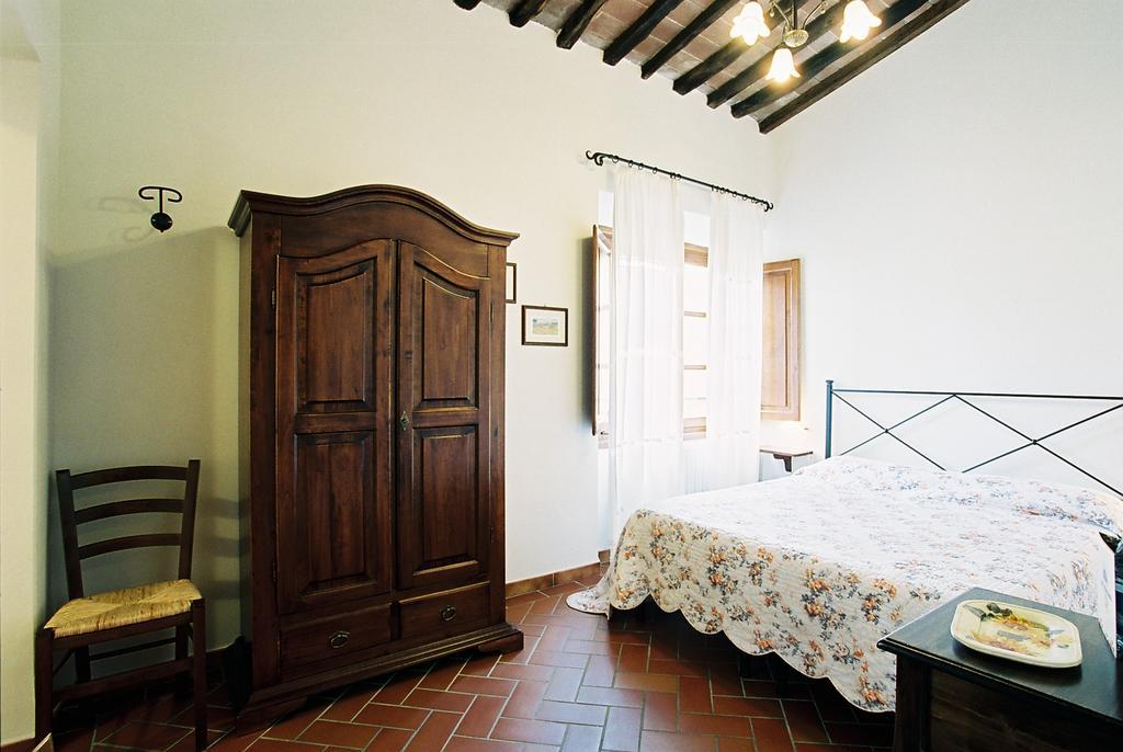 Camere Zimmer Rooms San Francesco Buti Ngoại thất bức ảnh