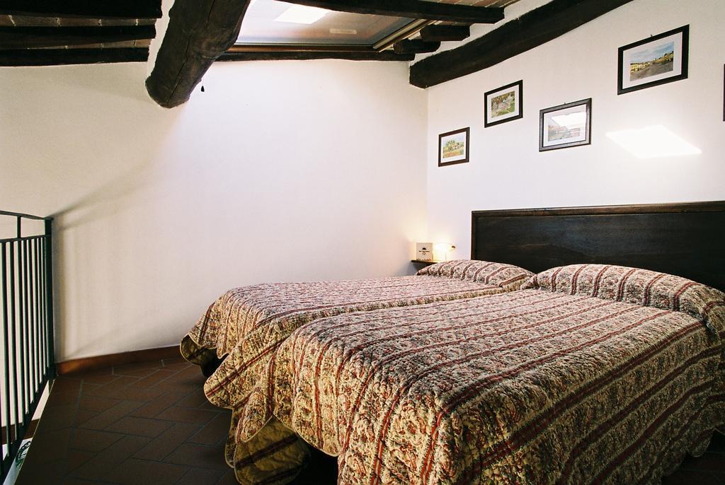 Camere Zimmer Rooms San Francesco Buti Ngoại thất bức ảnh